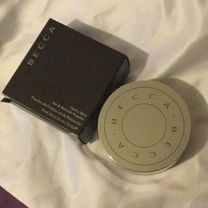 Becca Hydra Mist Set and Refresh Powder
